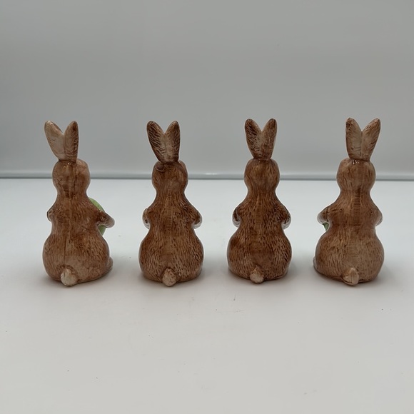 PORCELAIN BUNNY RABBIT MENU CARD HOLDER FIGURINE SET 4 - Picture 6 of 16